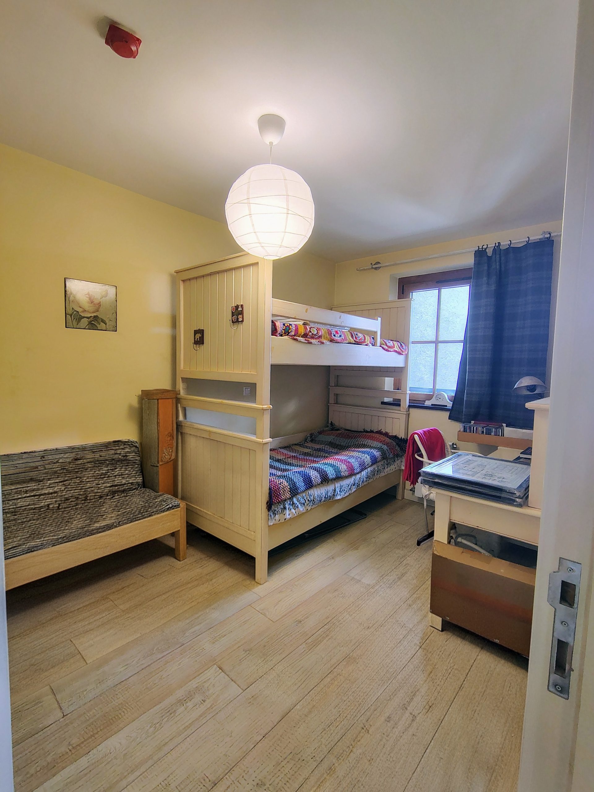 IMG_20260407_142839895_HDR_AE~2